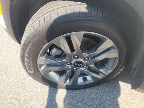 Certified 2021 Kia Seltos LX AWD/4WD image 10