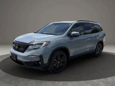 Used 2022 Honda Pilot Black Edition image 1