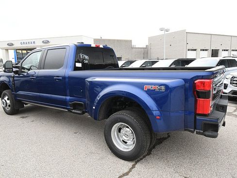 New 2026 Ford F350 Platinum w/ FX4 Off-Road Package AWD/4WD image 6