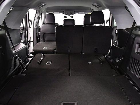 Used 2023 Ford Explorer XLT w/ Equipment Group 202A image 33