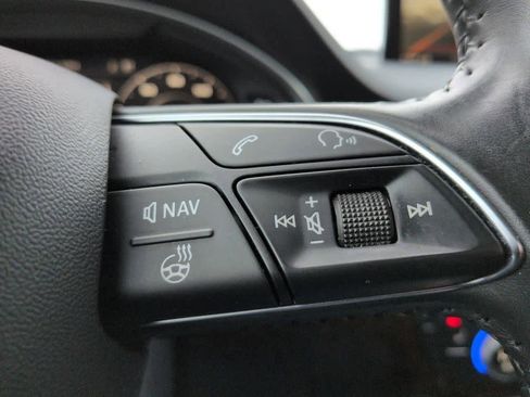 Used 2017 Audi Q7 3.0T Premium Plus image 27