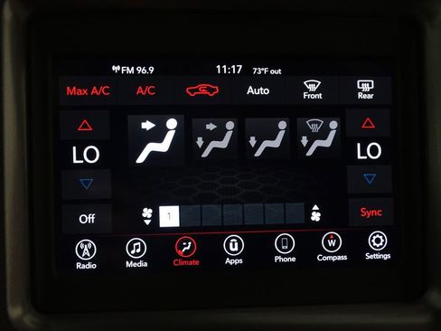 Used 2019 Dodge Challenger SXT image 20