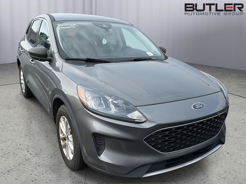 Used 2022 Ford Escape SE FWD image 4