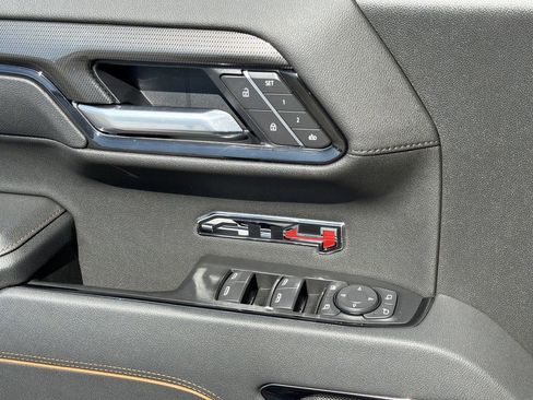 New 2026 GMC Sierra 1500 AT4 w/ Technology Package AWD/4WD image 16