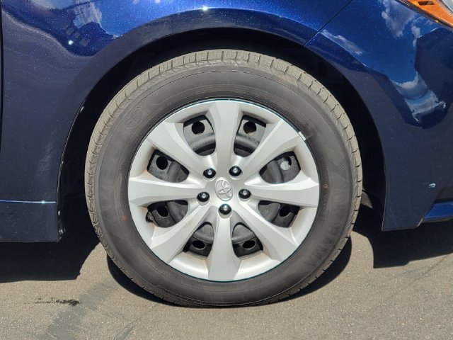 Certified 2026 Toyota Corolla LE FWD image 31