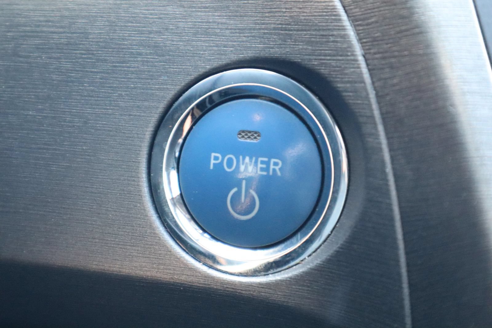 Used 2013 Toyota Prius Four FWD image 27