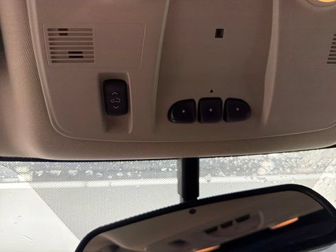 Used 2016 GMC Acadia Denali AWD/4WD image 26