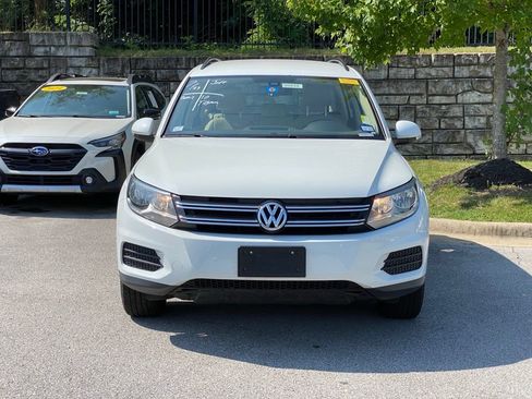 Used 2016 Volkswagen Tiguan S FWD image 2