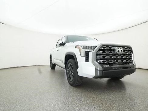 New 2025 Toyota Tundra Platinum image 30