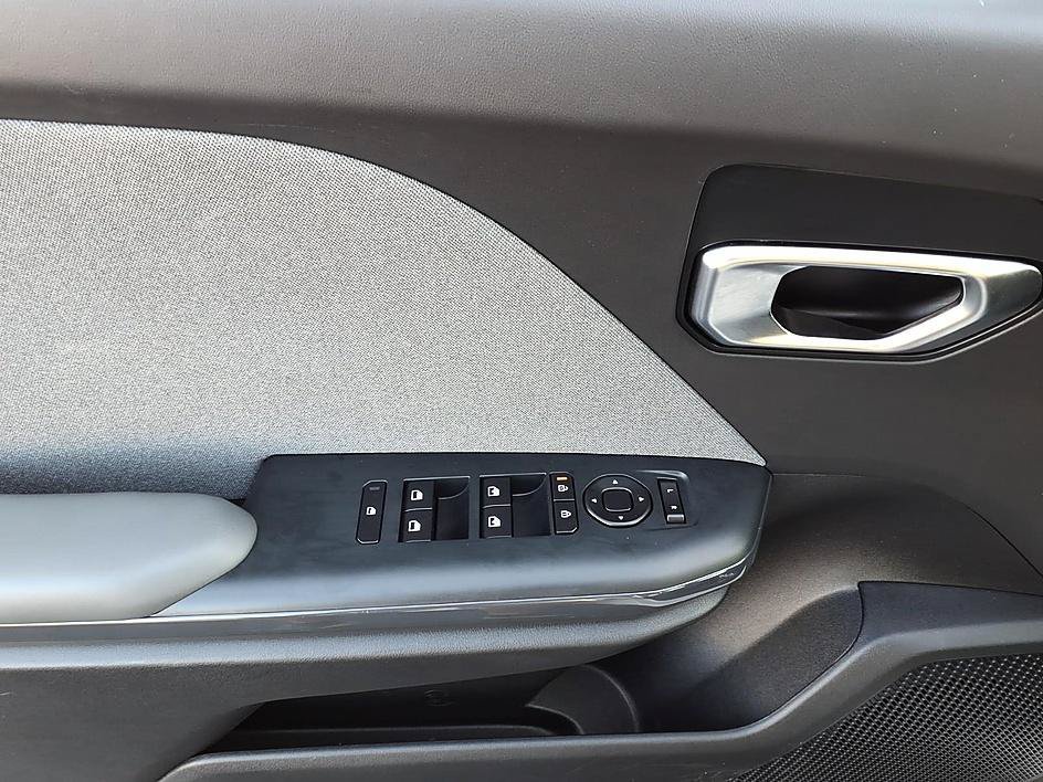 Used 2025 Kia K4 EX FWD image 10