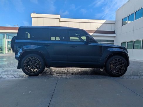 New 2026 Land Rover Defender 110 OCTA image 3