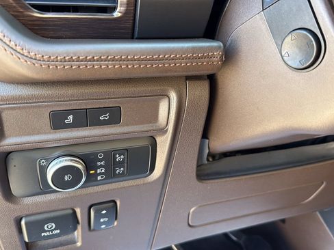 Used 2022 Ford Expedition Max King Ranch AWD/4WD image 17
