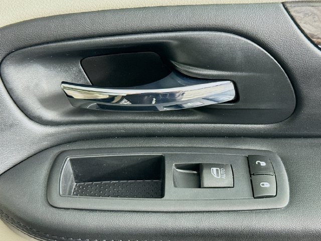 Used 2017 Dodge Grand Caravan SE w/ Power Window Group FWD image 27