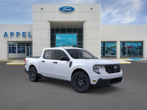 New 2025 Ford Maverick XLT w/ XLT Luxury Package AWD/4WD image 1