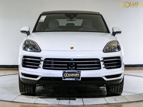 Used 2022 Porsche Cayenne S AWD/4WD image 7