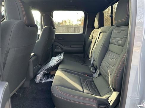 New 2026 Nissan Frontier PRO-4X w/ Pro-4x Convenience Package image 13