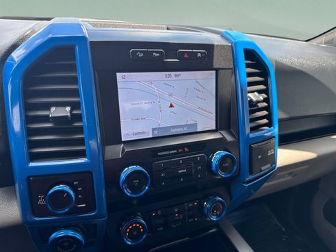 Used 2020 Ford F150 XLT w/ Equipment Group 302A Luxury AWD/4WD image 12