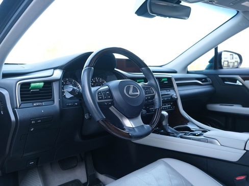 Used 2017 Lexus RX 350 w/ Premium Package image 12