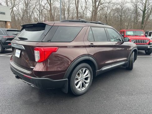Used 2020 Ford Explorer XLT w/ Equipment Group 202A image 33