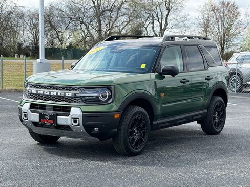 Used 2025 Ford Bronco Sport Badlands image 10