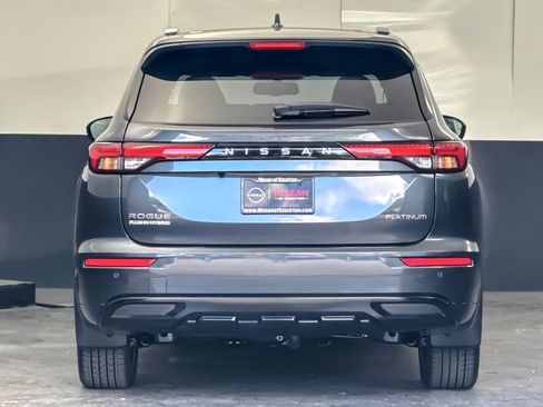 New 2026 Nissan Rogue Platinum AWD/4WD image 4