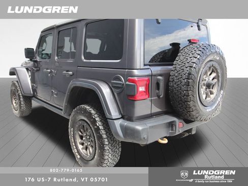 Used 2022 Jeep Wrangler Unlimited Rubicon w/ Dual Top Group AWD/4WD image 5