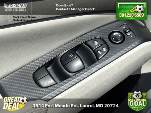 Used 2025 Nissan Altima 2.5 SV FWD image 8