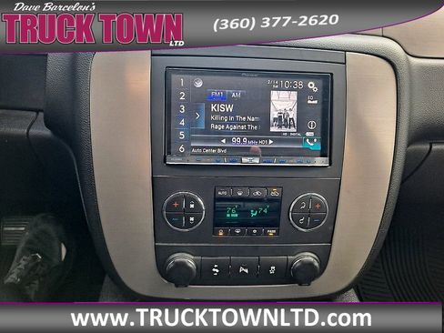 Used 2013 Chevrolet Avalanche LT w/ Suspension Package, Off-Road image 25