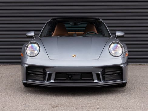 New 2026 Porsche 911 Carrera 4S image 7