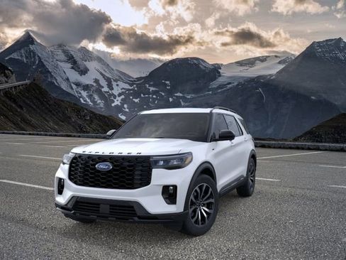 New 2026 Ford Explorer ST-Line AWD/4WD image 2