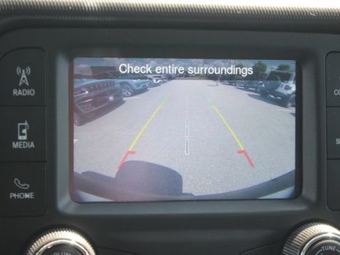 Used 2019 Jeep Wrangler Unlimited Sport S AWD/4WD image 6