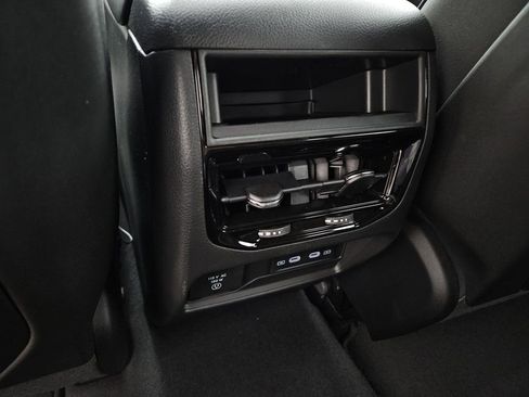 New 2026 Jeep Grand Cherokee Altitude AWD/4WD image 11