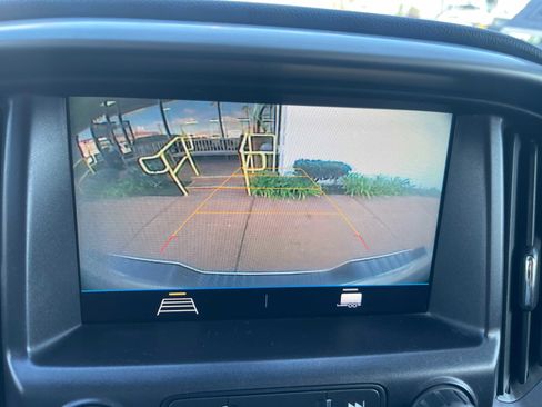 Used 2021 Chevrolet Colorado LT image 26