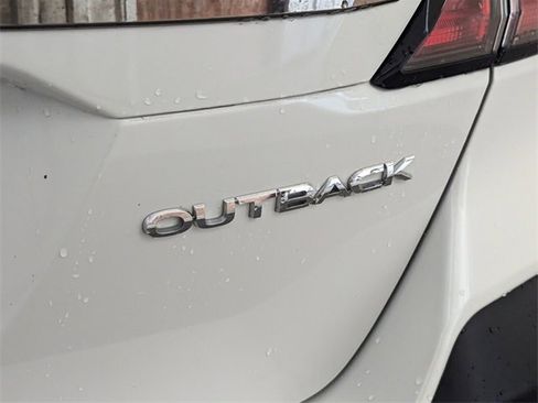 Certified 2020 Subaru Outback Limited image 12