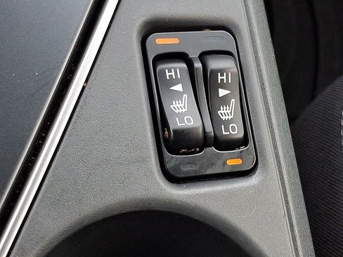 Used 2024 Subaru Crosstrek 2.0i Premium image 25