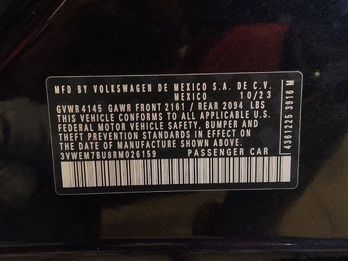 Used 2024 Volkswagen Jetta SE image 33