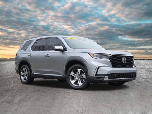 Used 2023 Honda Pilot EX-L image 2