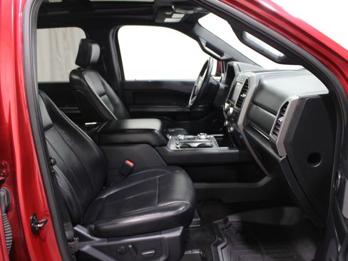 Used 2020 Ford Expedition XLT w/ Equipment Group 202A image 29
