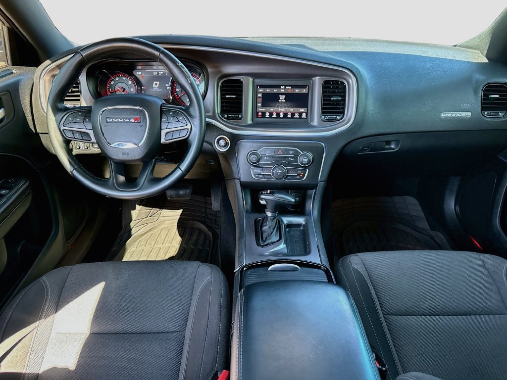 Used 2022 Dodge Charger SXT w/ Blacktop Package RWD image 22