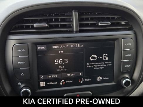 Certified 2024 Kia Soul LX FWD image 21