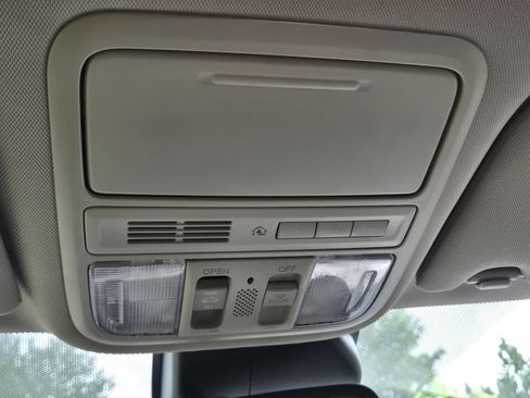 Used 2015 Honda Odyssey EX-L image 33