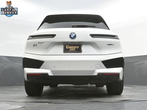 Certified 2024 BMW iX xDrive50 w/ Premium Package AWD/4WD image 44