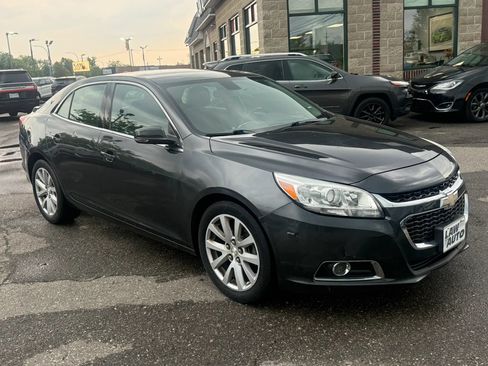 Used 2014 Chevrolet Malibu LT FWD image 3