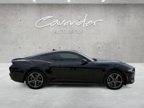 Certified 2025 Ford Mustang Coupe RWD image 17