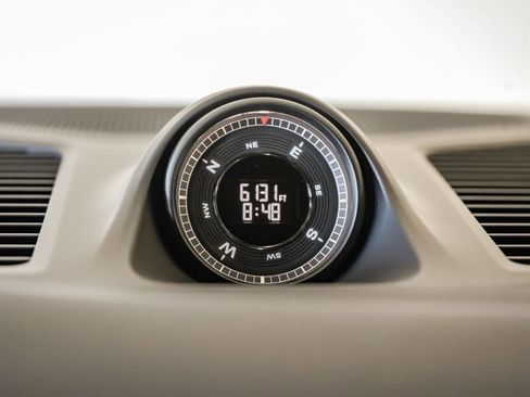 New 2026 Porsche Cayenne GTS image 22