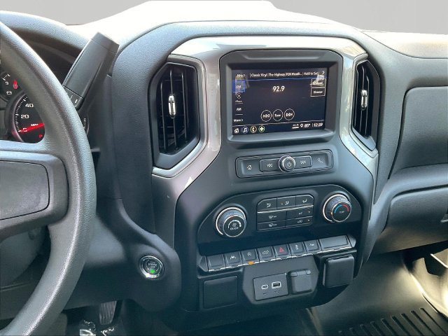 Used 2026 Chevrolet Silverado 1500 Custom RWD image 11