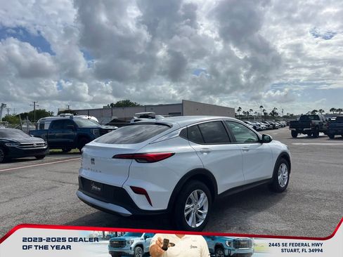 New 2026 Buick Envista Preferred image 7