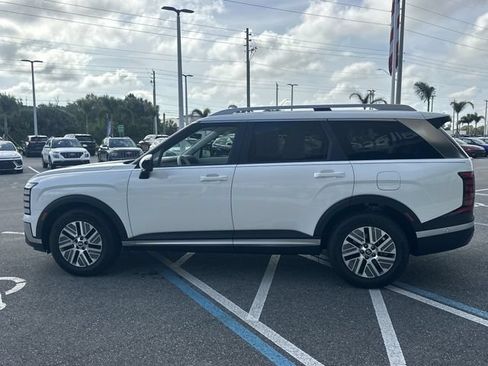 Used 2026 Hyundai Palisade SEL Premium FWD image 9