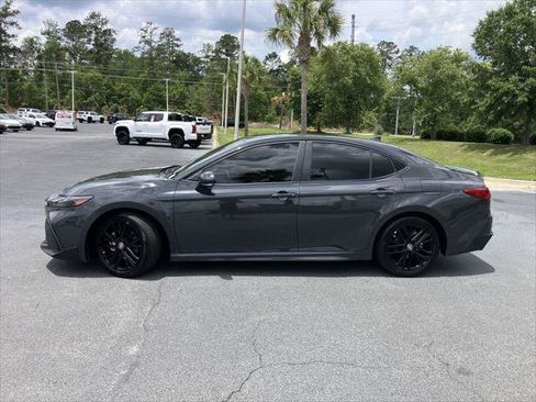 Certified 2025 Toyota Camry SE FWD image 2