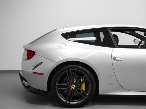 Certified 2014 Ferrari FF AWD/4WD image 34